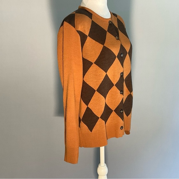 Karen Lessly Brown and Camel Argyle XL Ladies Cardigan, Tortoise Shell Buttons - Picture 8 of 16